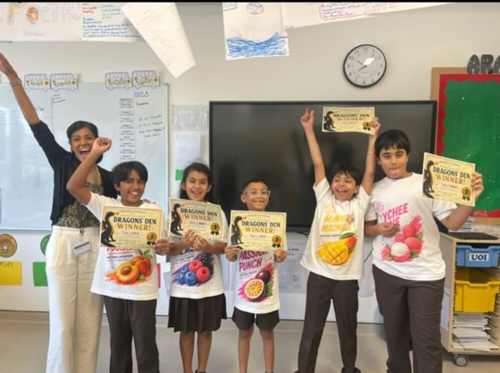 True 2 Nature team celebrating their Dragons' Den Grand Final win